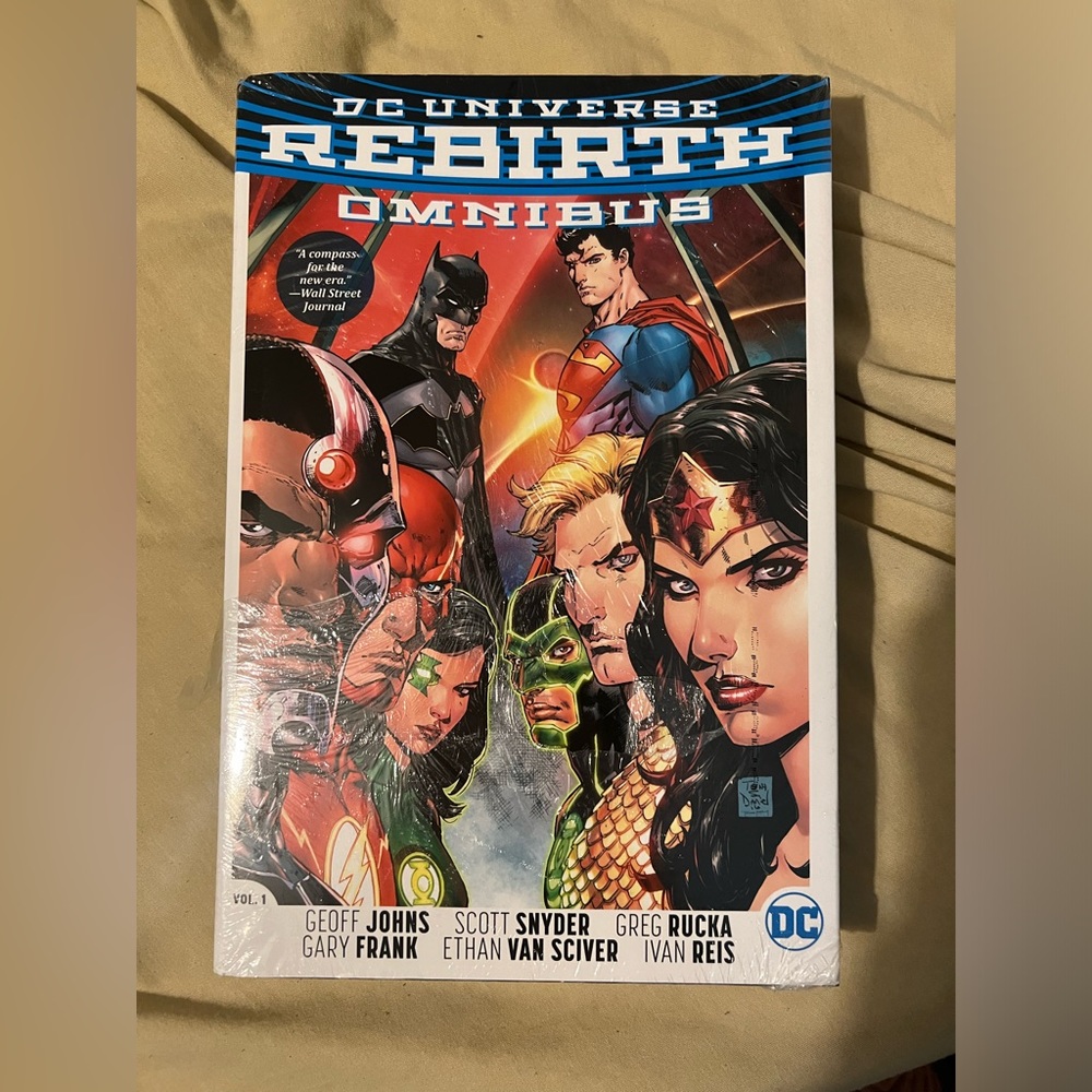 DC Comics: Rebirth Omnibus